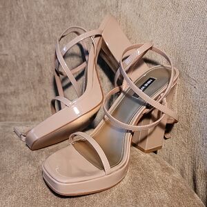 New Nine West Strappy Platform High Heel Sandals
